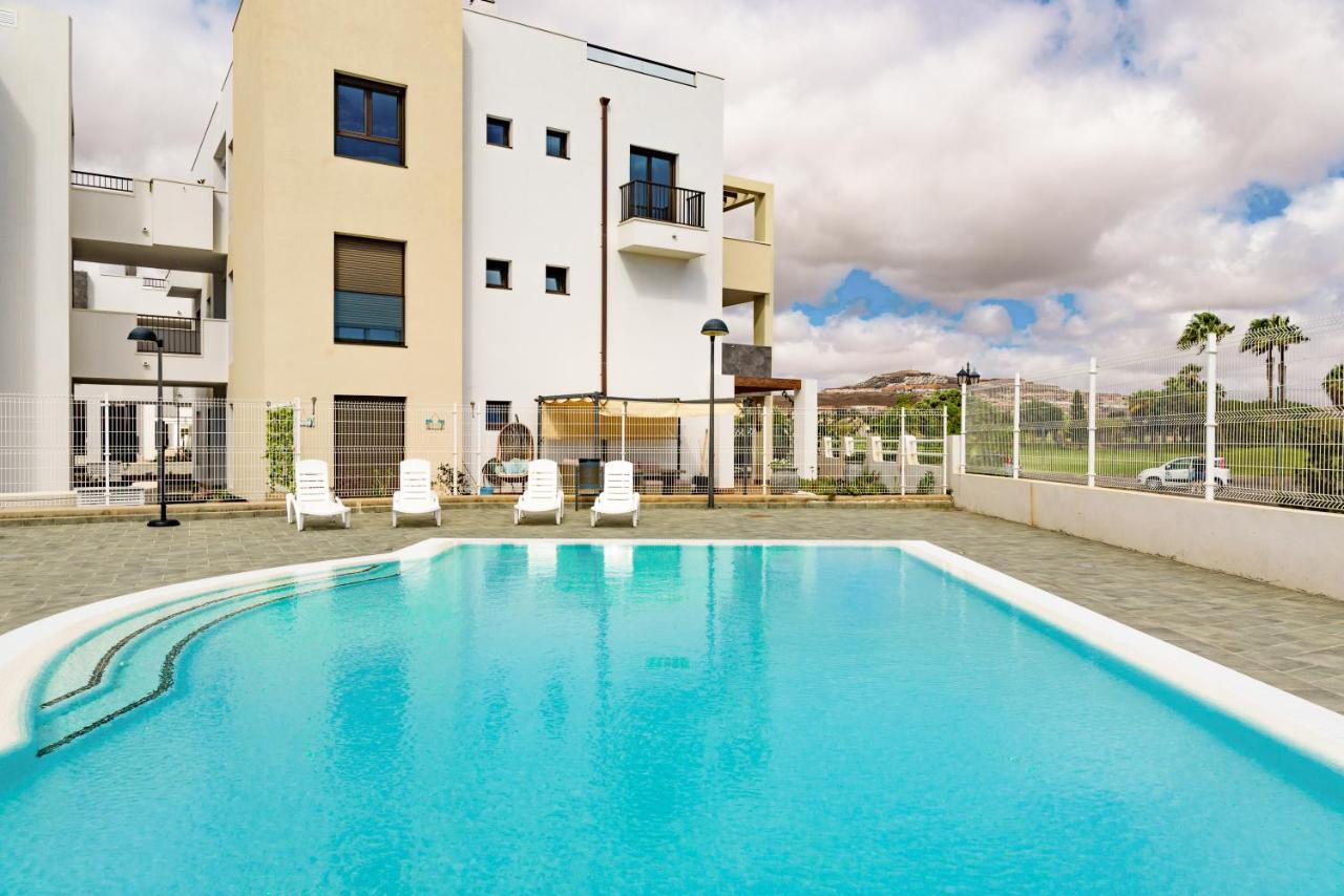 Modern Apartment In Residential Complex With Pools คอสตา เด อันตีกัว ภายนอก รูปภาพ
